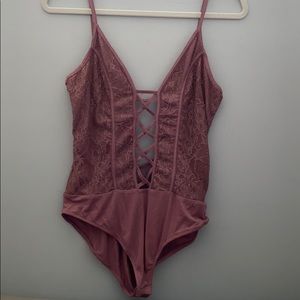 Lace body suit